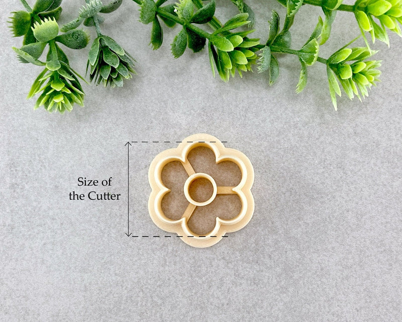 6 Petals Daisy Donut Clay Cutter - BabylonCutters - Clay Cutter