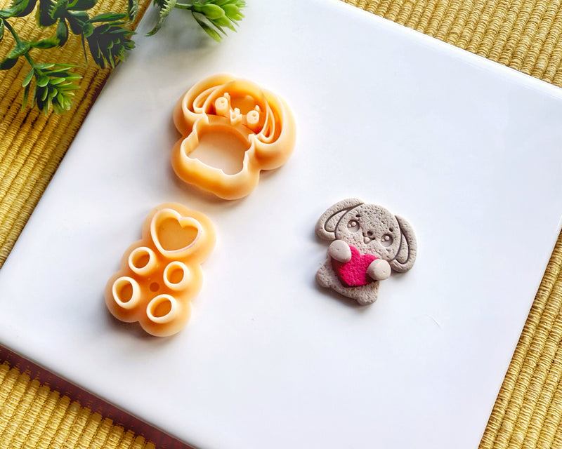 Kawaii Bunny Holding Heart Clay Cutter Set - Easter Rabbit Polymer Clay Cutter - Cute Bunny Paw Earring & Jewelry Tool