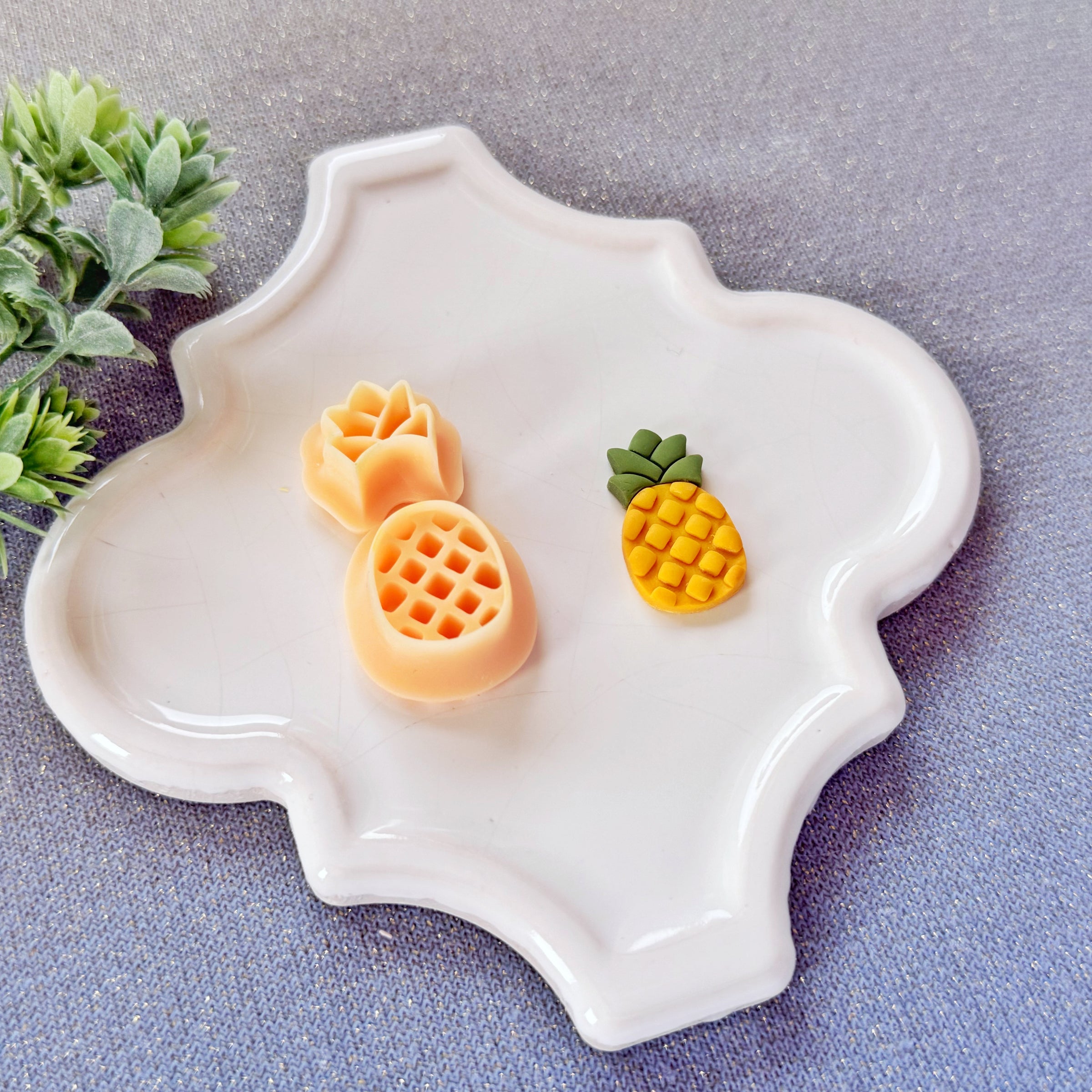 Pineapple 2-Piece Polymer Clay Cutter Set - Summer 2026 Tropical Fruit Collection