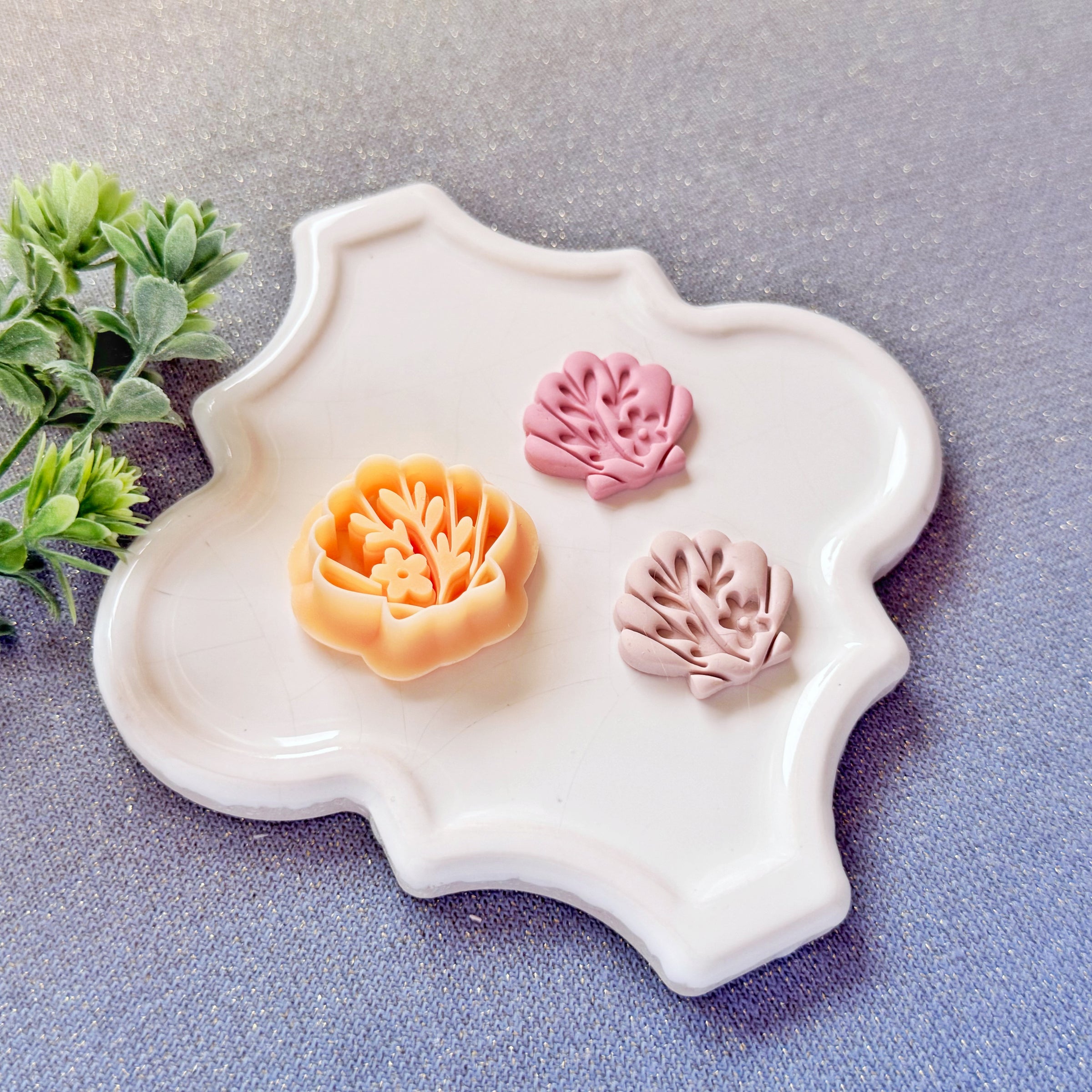 Floral Seashell Polymer Clay Cutter - Summer 2026 Botanical Shell Silhouette