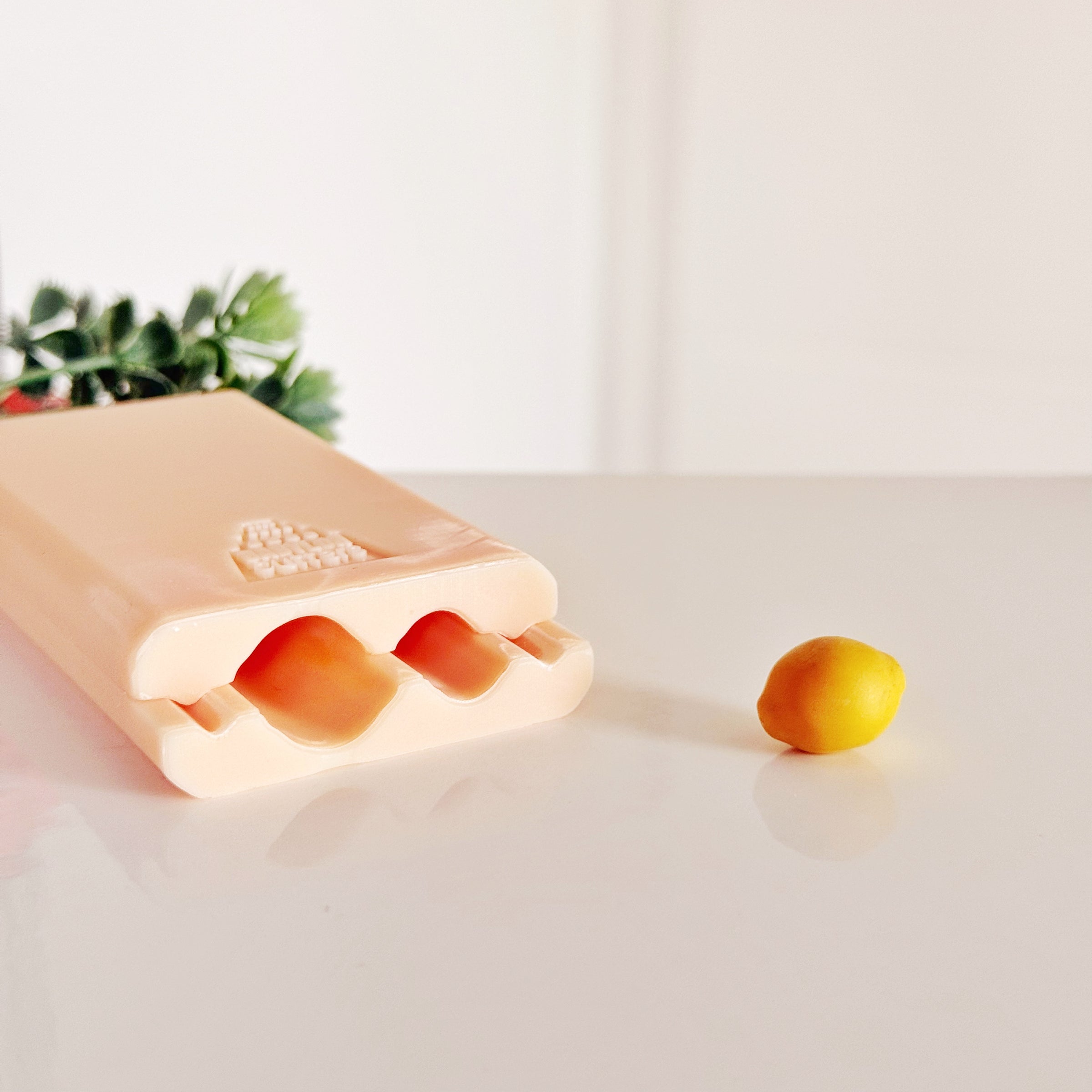 Lemon & Citrus Bead Roller - Dual Size (10mm & 15mm) Polymer Clay Tool