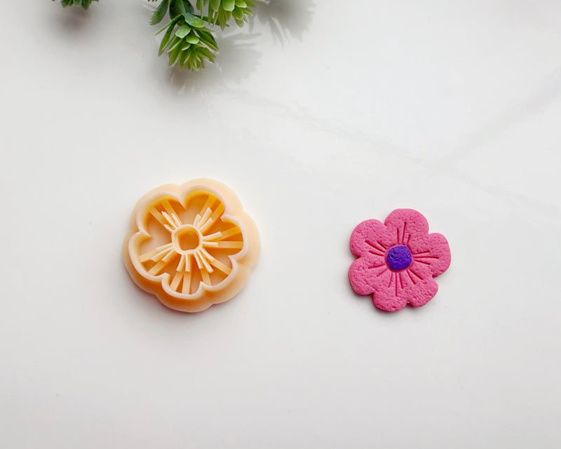 6-Petal Organic Flower Clay Cutter | Spring Polymer Clay Cutter for Jewelry Making