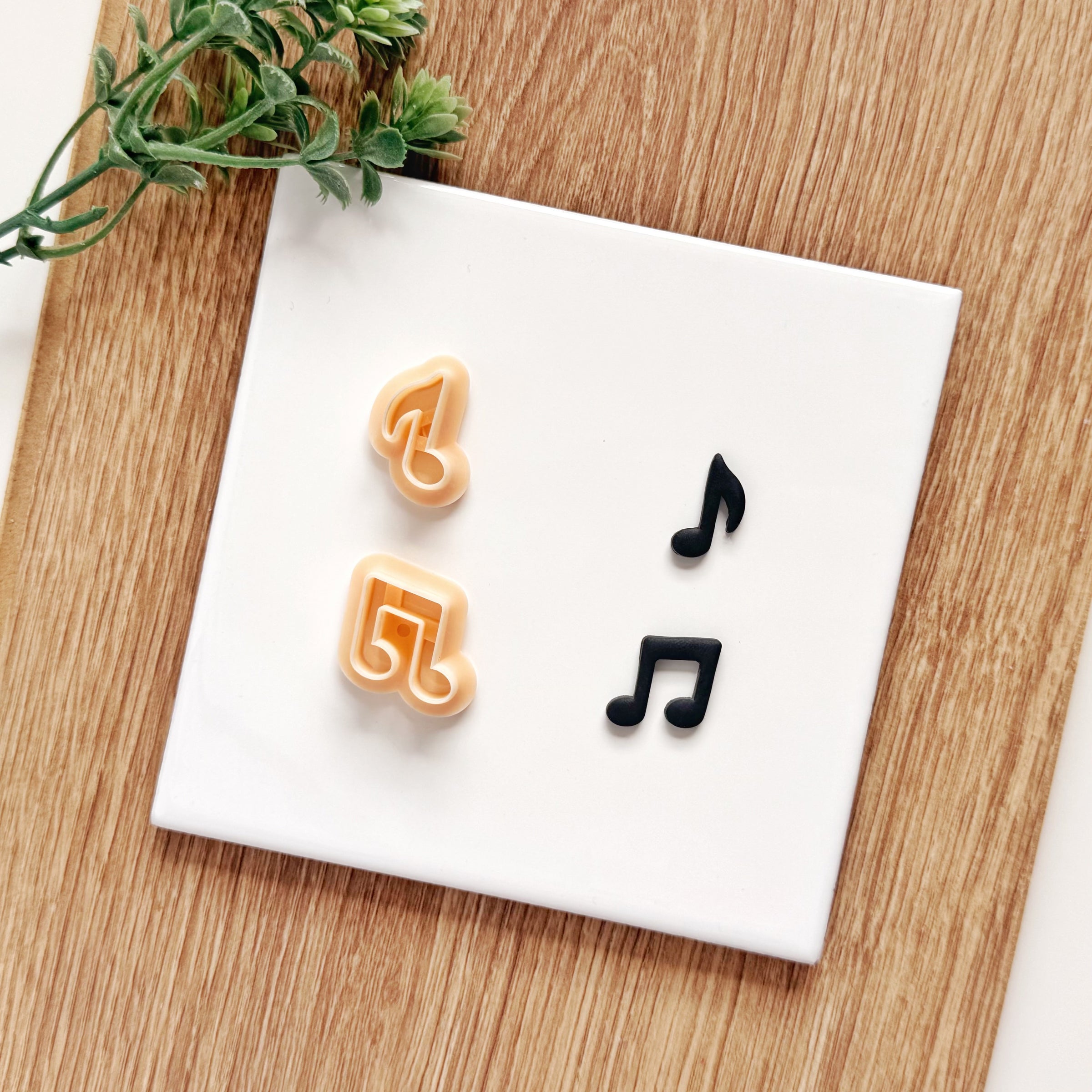 Music Note Clay Cutter: Eighth Shape Polymer Earring Mold