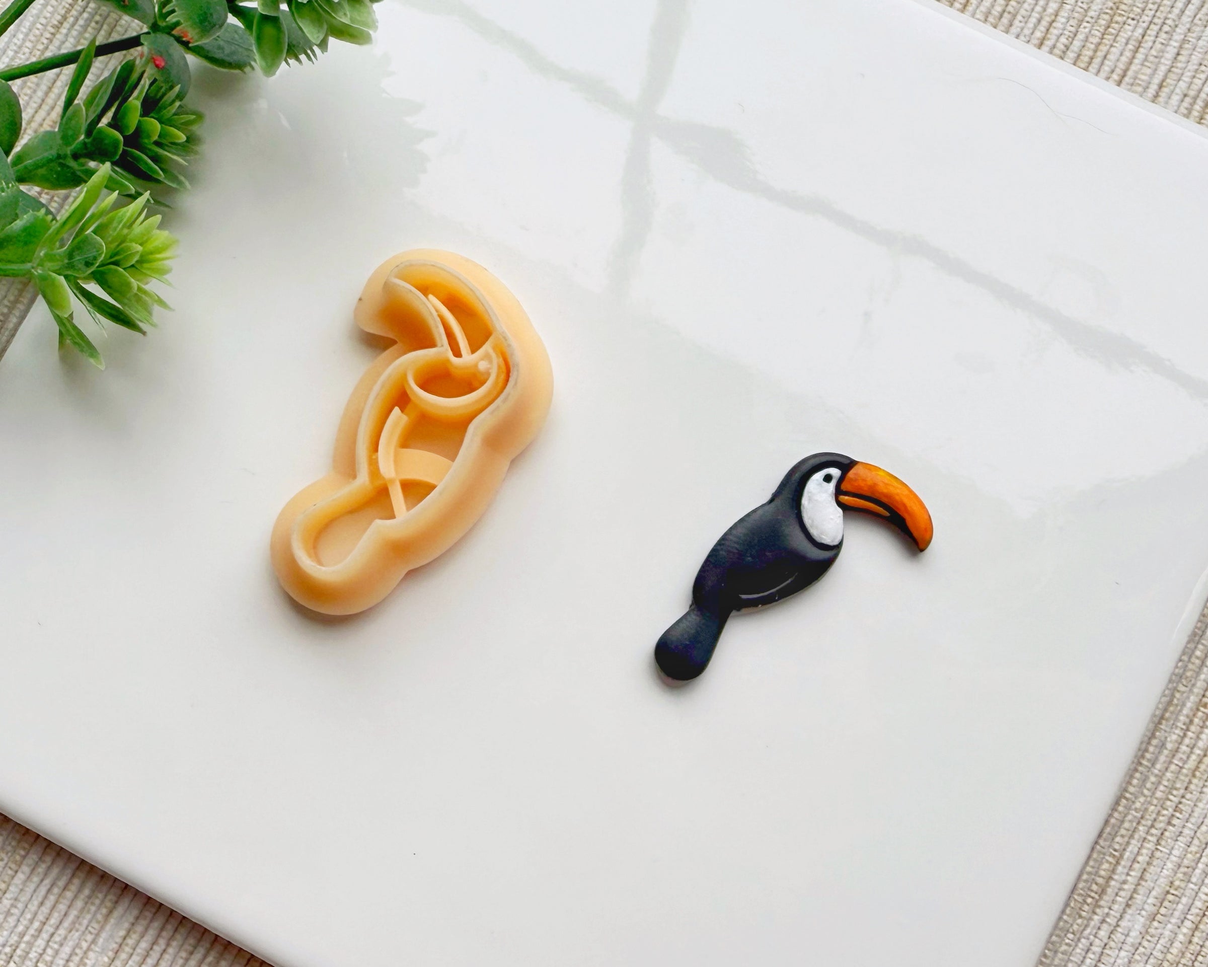 Toucan Polymer Clay Cutter – Tropical Bird Earring Cutter (Single or Mirror Set)