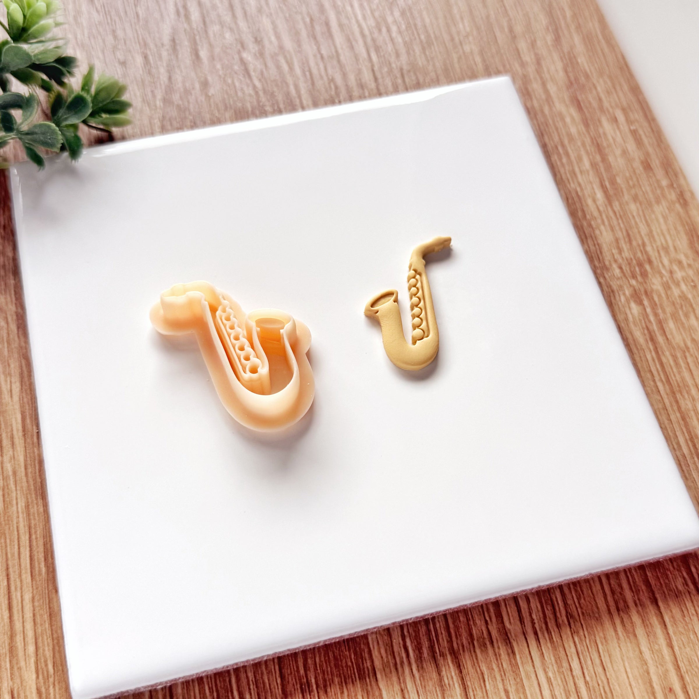 Saxophone Clay Cutter: Jazz Musical Instrument Earring Mold