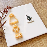 Ghost Holding a Cat Clay Cutter Set