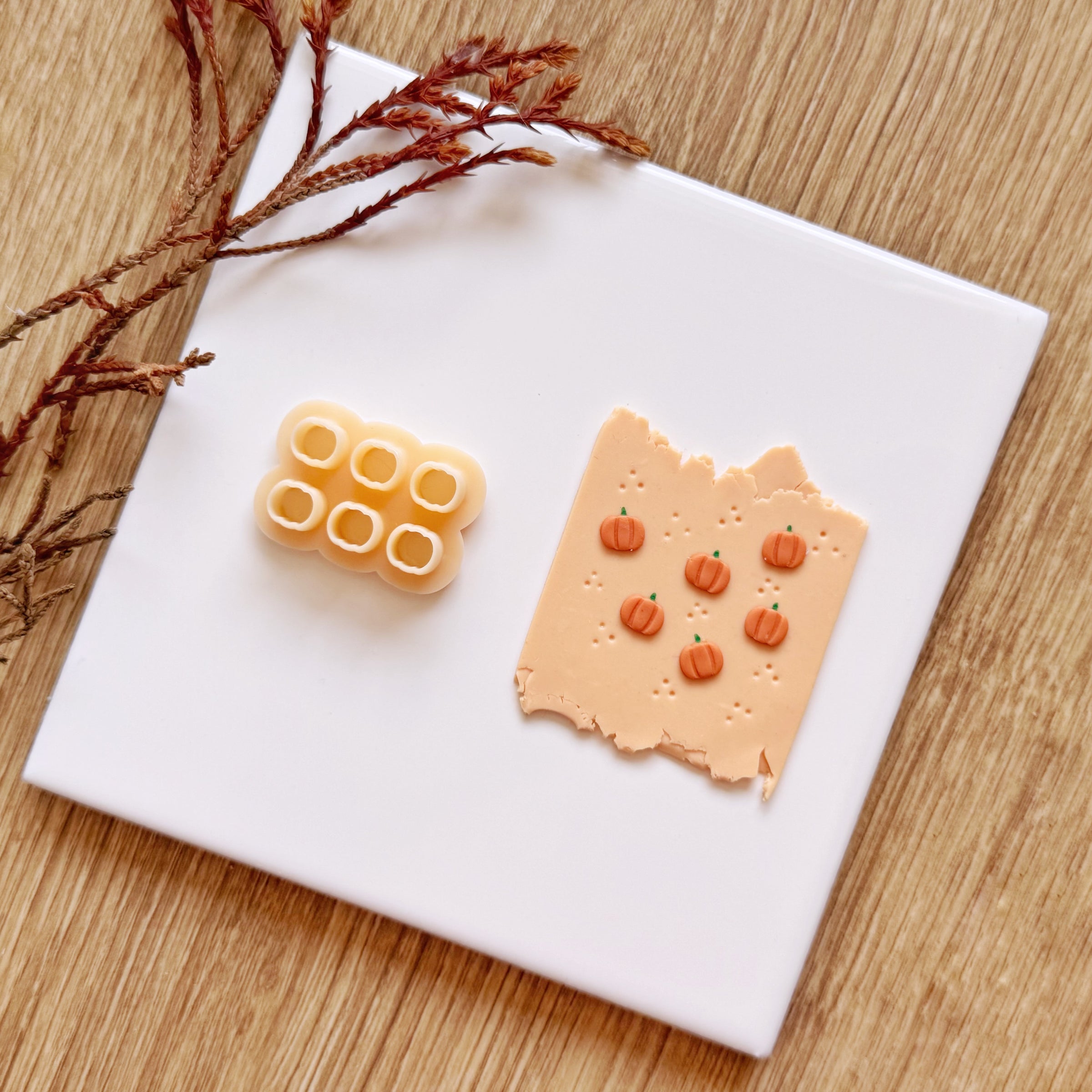 Mini Pumpkin Cluster Clay Cutter