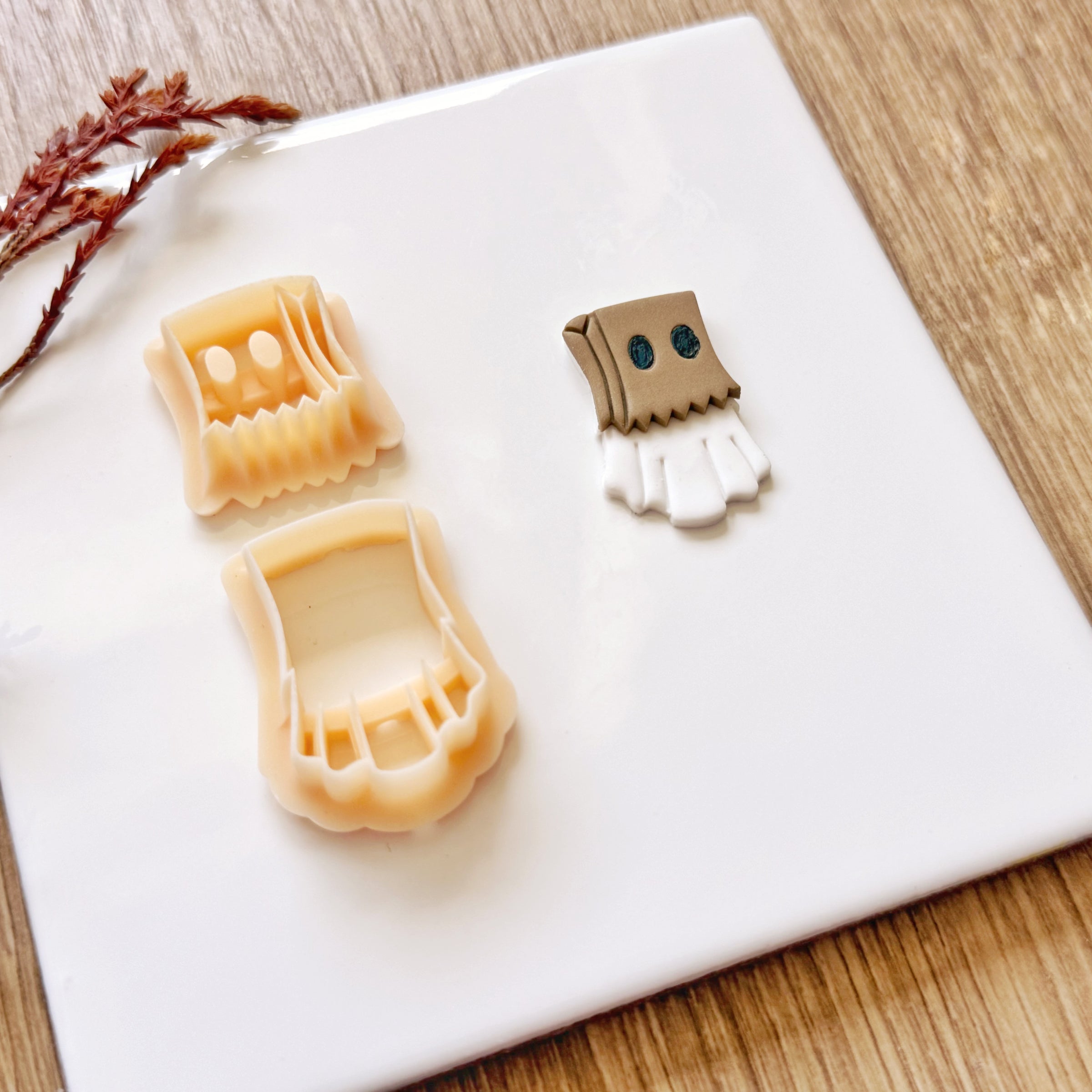 Paper Bag Ghost Clay Cutter Set