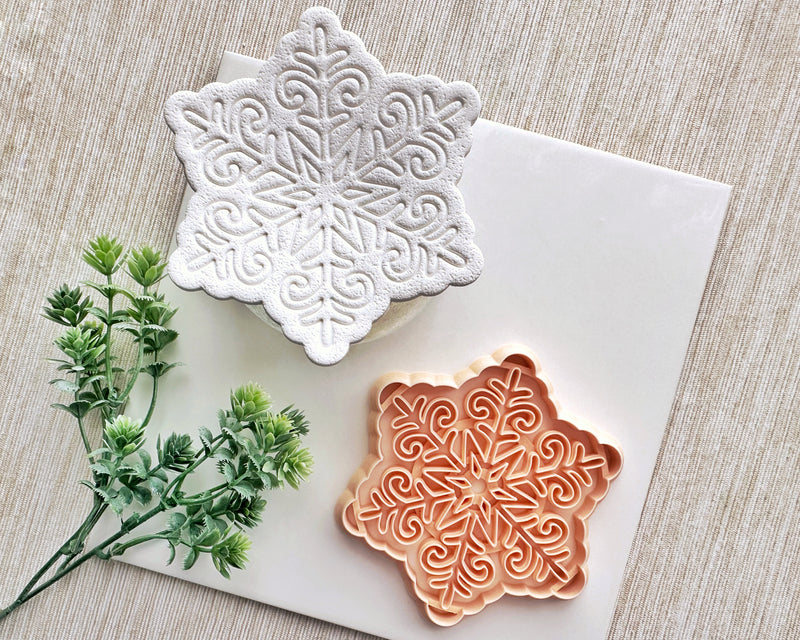 Snowflake Trinket Dish Cutter