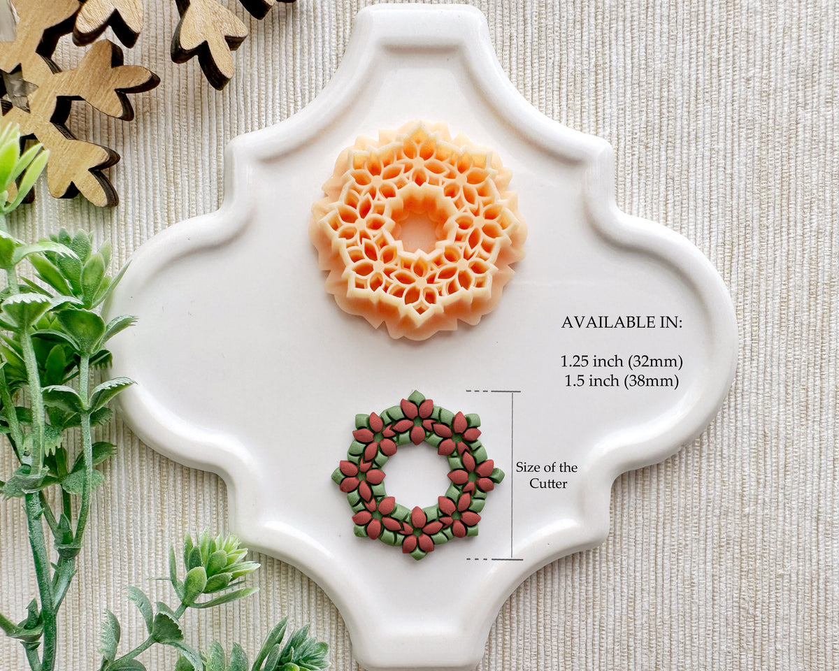 Poinsettia Wreath Christmas Clay Cutter / September 1st Launch