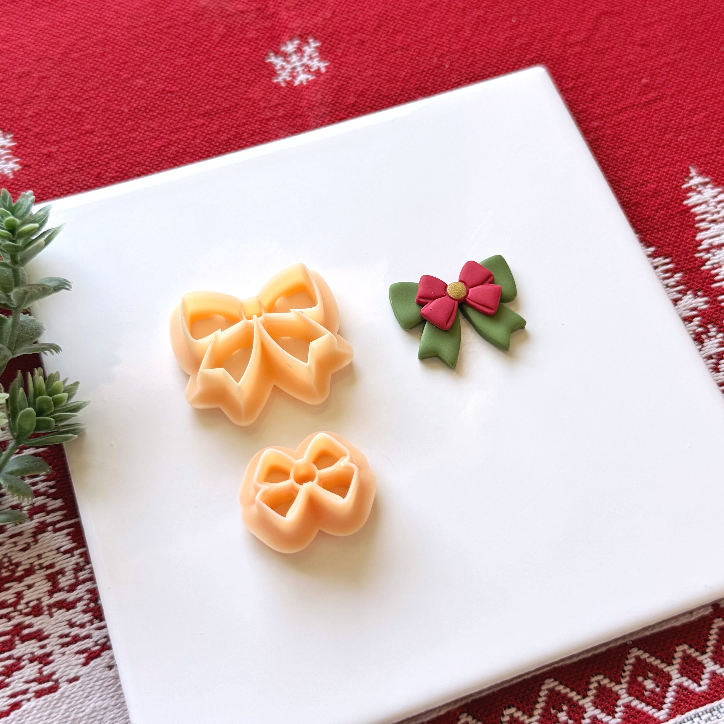 Holiday Ribbon Bow Polymer Clay Cutter Set