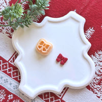 Classic Holiday Bow Polymer Clay Cutter
