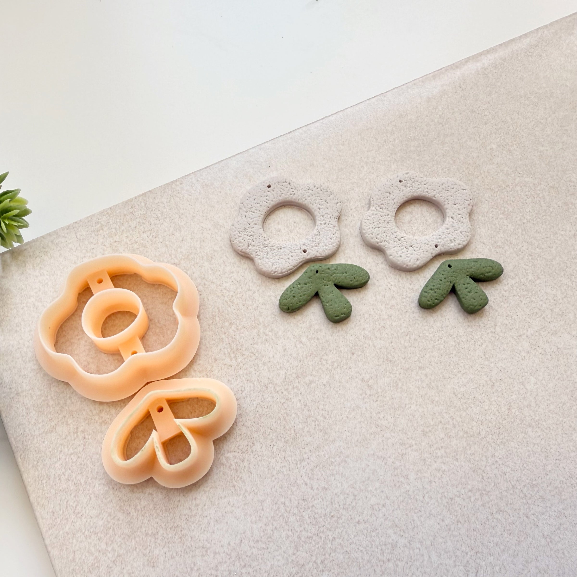 Bloom & Stem Clay Cutter Set with Drill Guides – Everyday Dangles