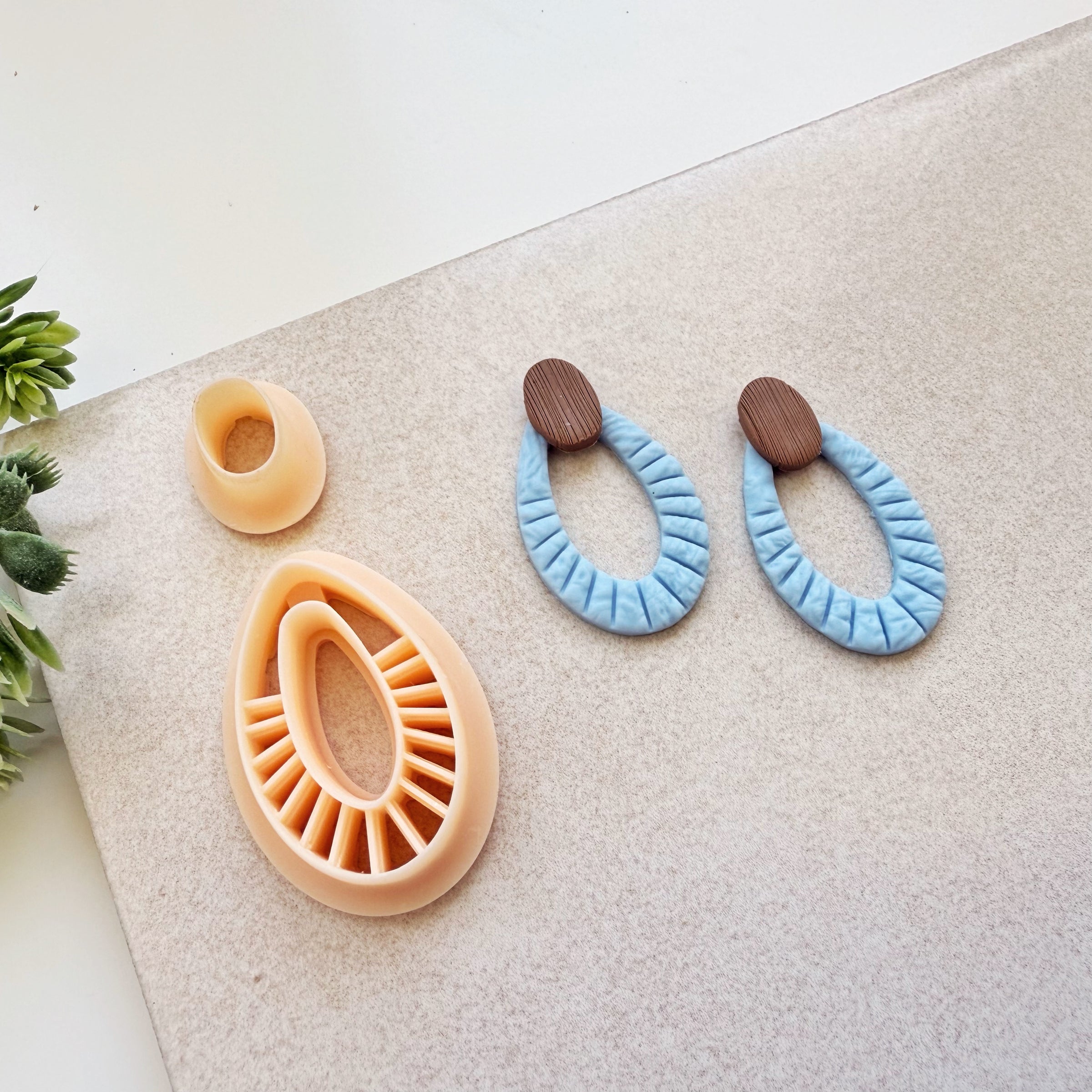 Pleated Drop Cutter Set – Everyday Dangles