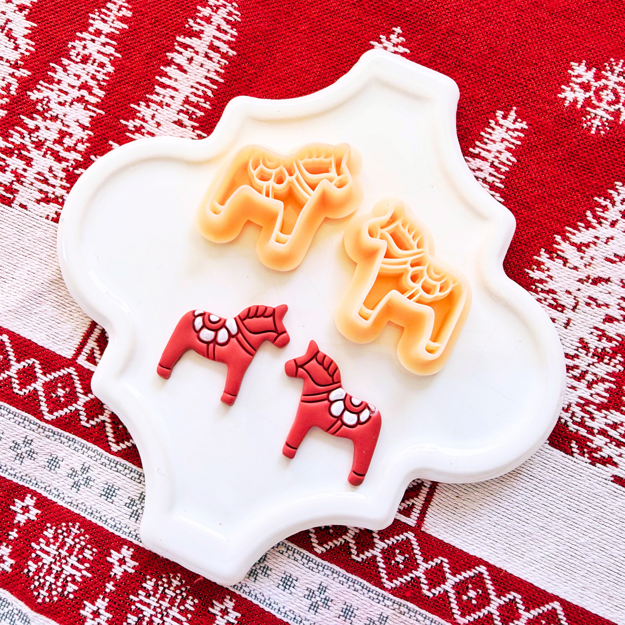 Dala Horse Clay Cutter Mirror Set – 1, 1.25, 1.5 Inch Christmas Polymer Clay Tools