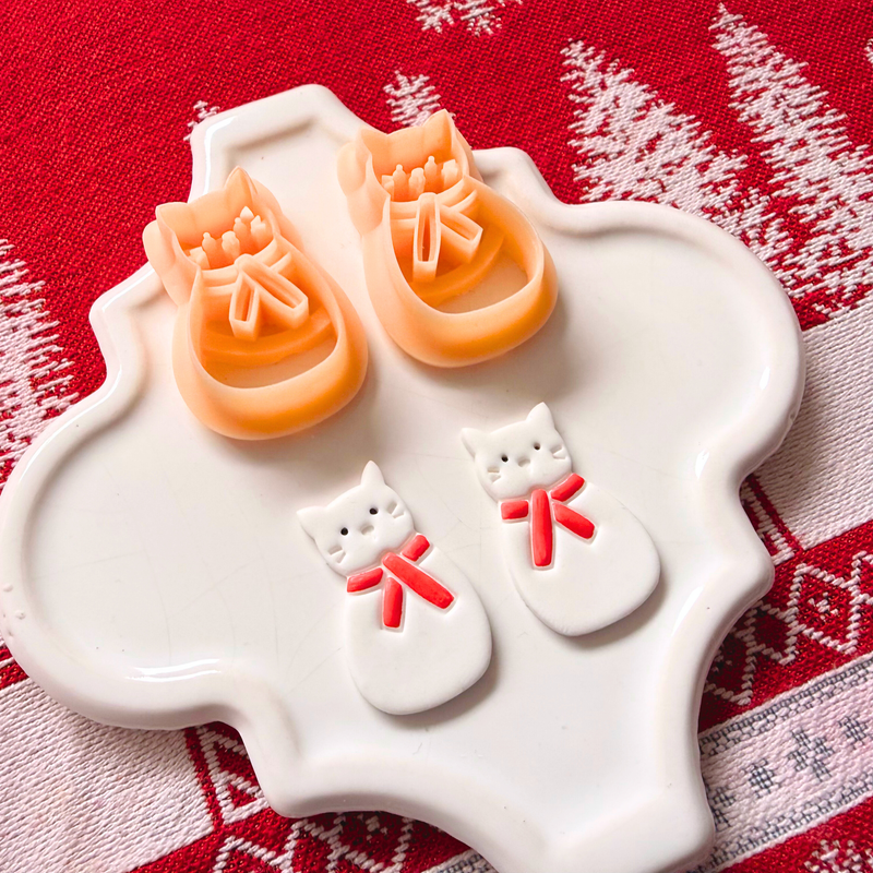 Cat Snowman Clay Cutter Mirror Set – 1 and 1.25 Inch Christmas Polymer Clay Tools