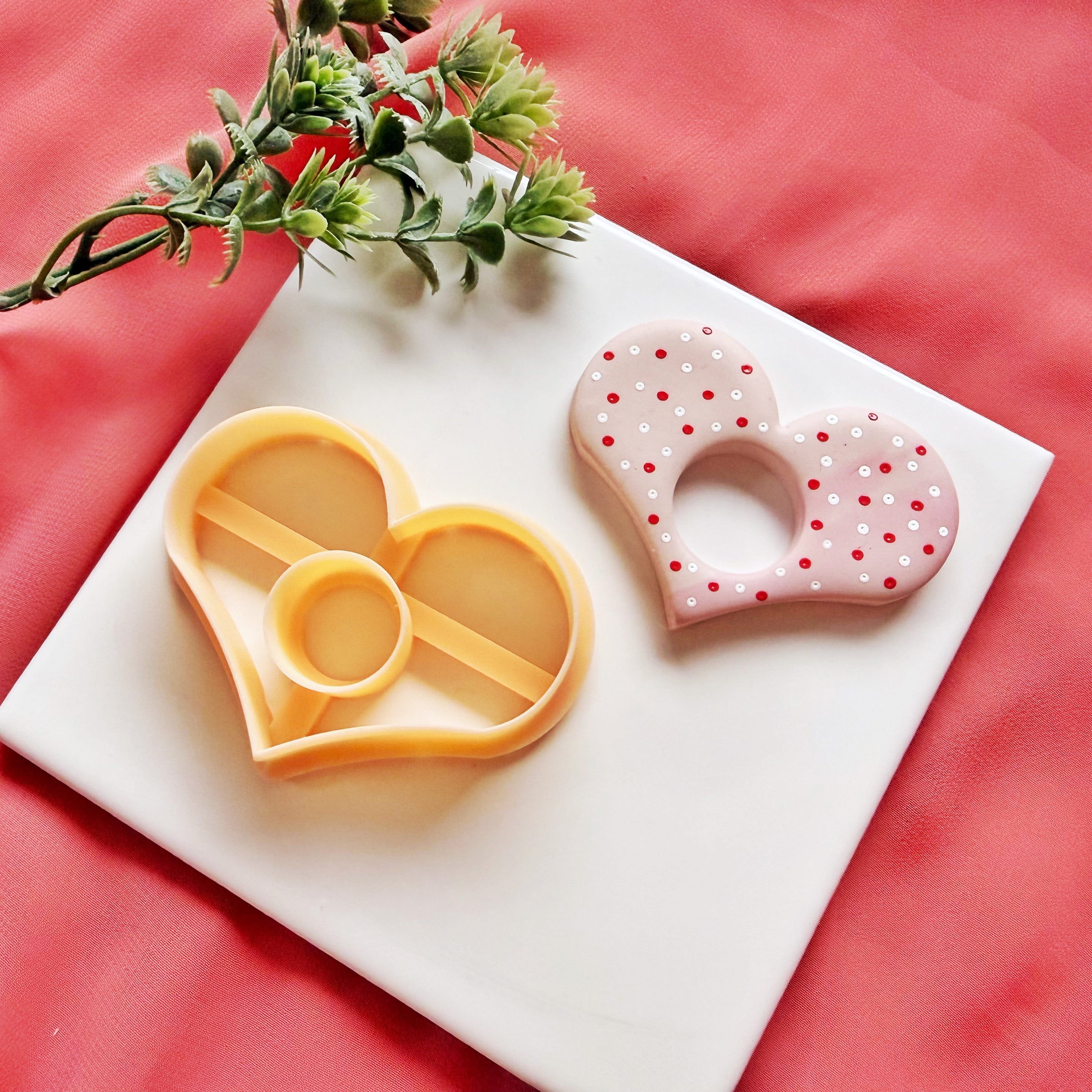 Heart Page Holder Clay Cutter for Polymer Clay – Valentine Bookmark Tool