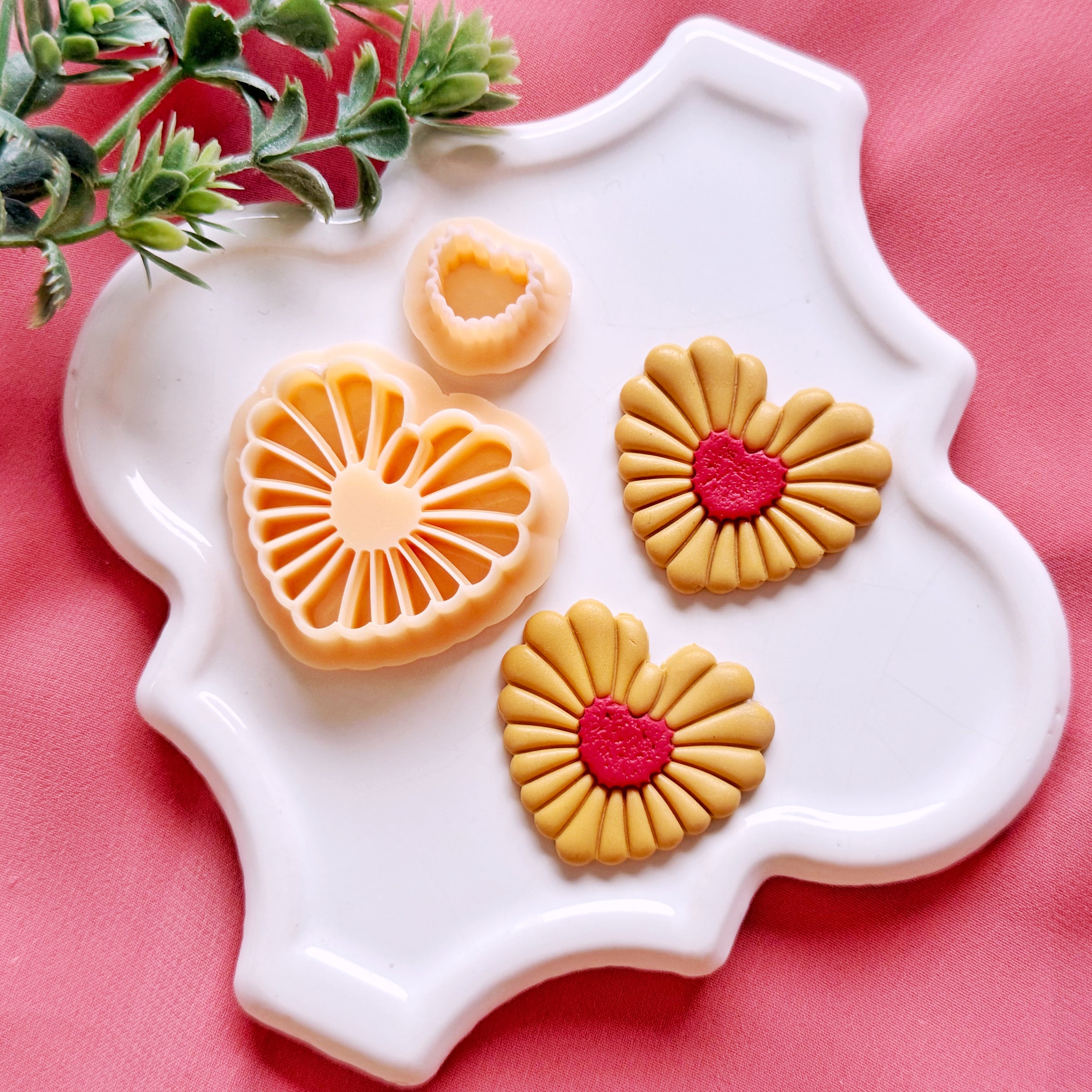 Linzer Heart Cookie Clay Cutter Set – Polymer Clay Bakery Cutters