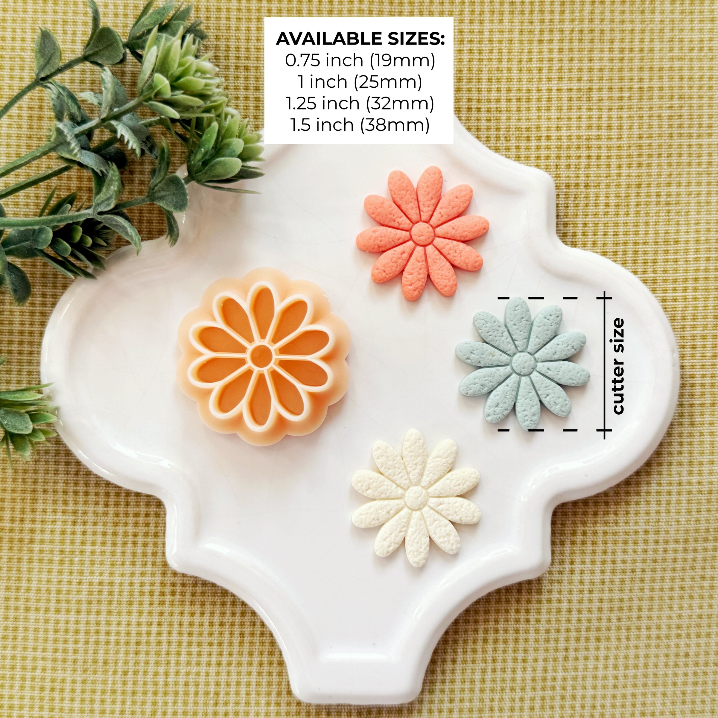 Chubby Daisy Polymer Clay Cutter