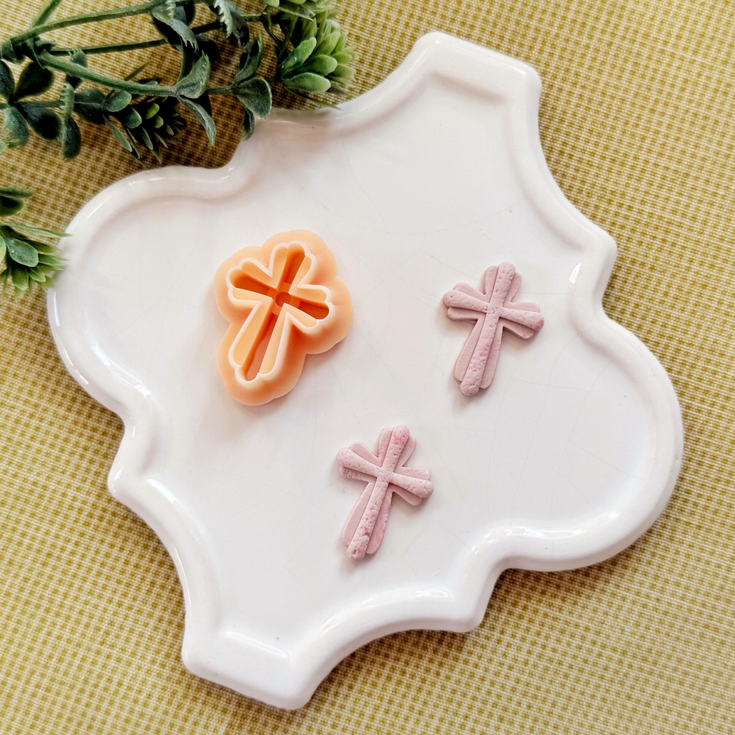 Scalloped Cross Polymer Clay Cutter