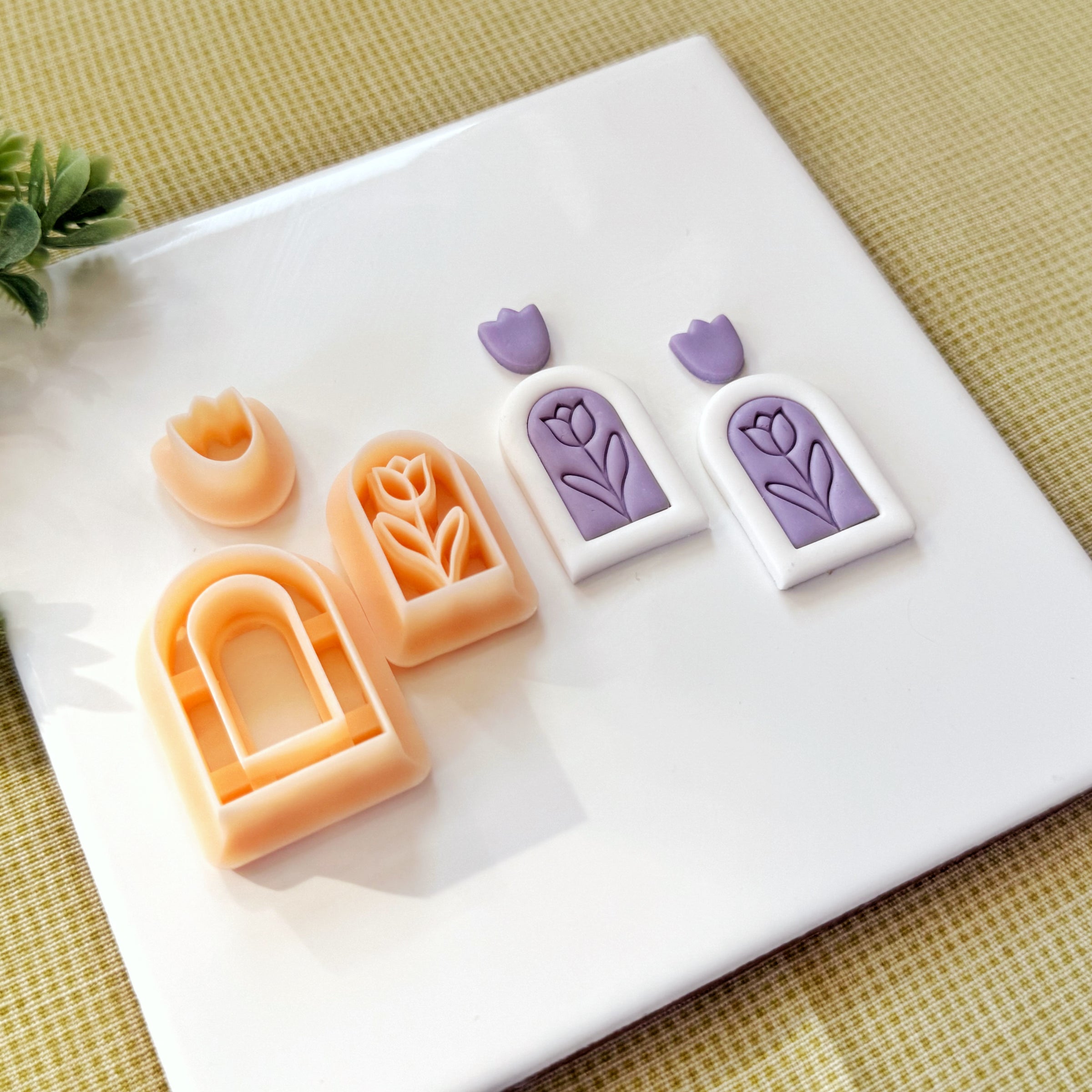 Tulip Arch Dangle Polymer Clay Cutter Set