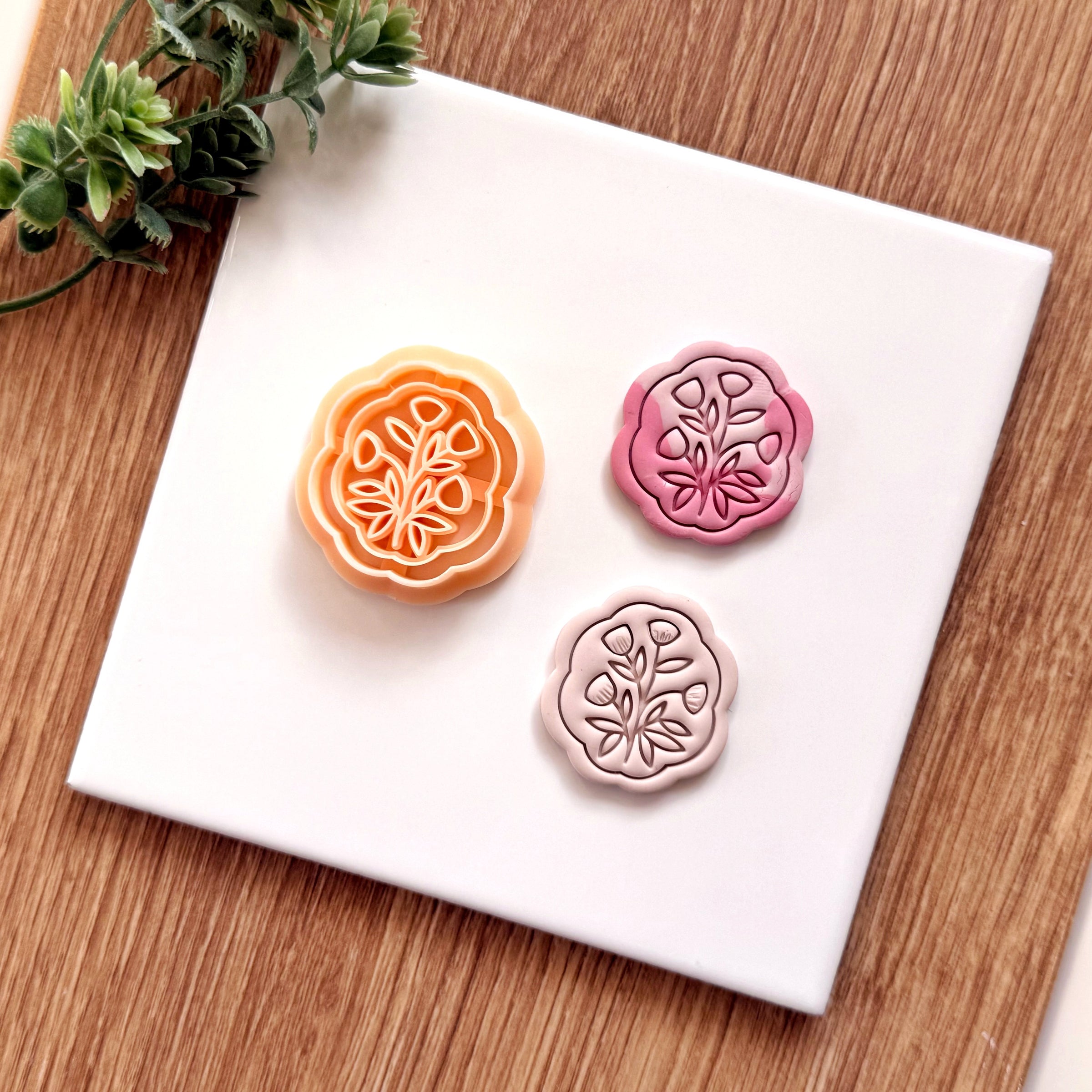 Wild Bouquet Floral Medallion Clay Cutter