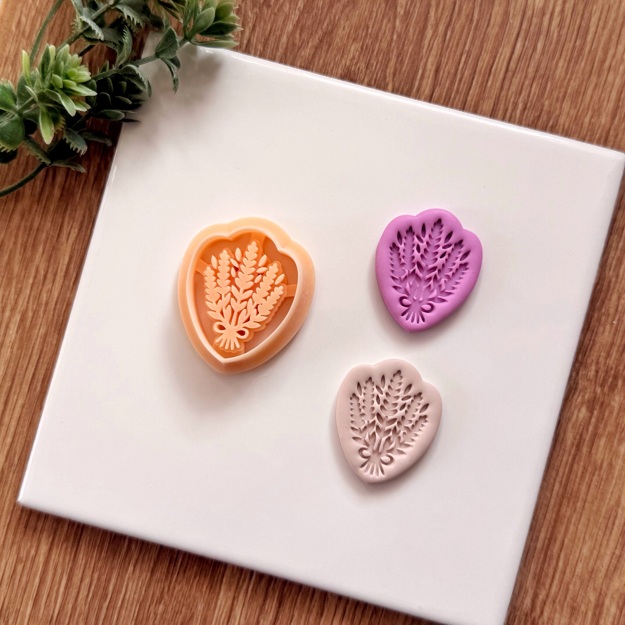 Lavender Bouquet Medallion Clay Cutter