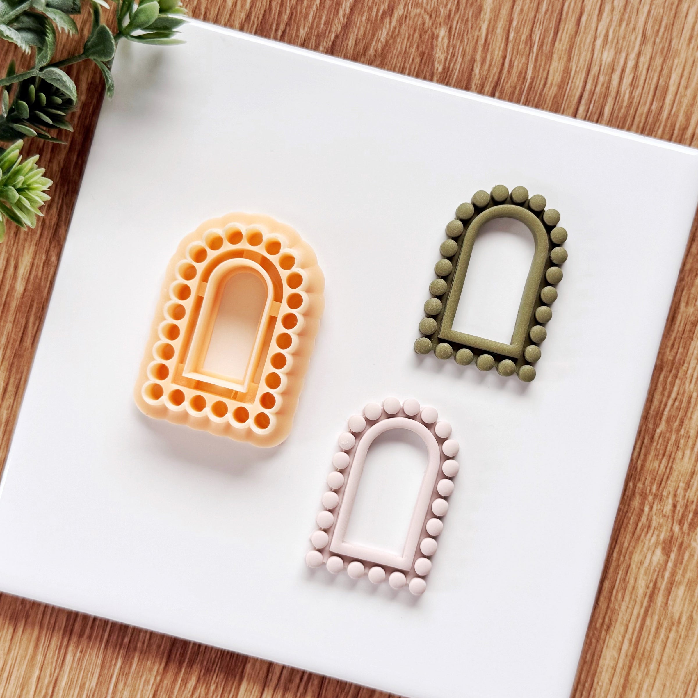 Beaded Arch Clay Cutter - Scalloped Boho Earring Tool