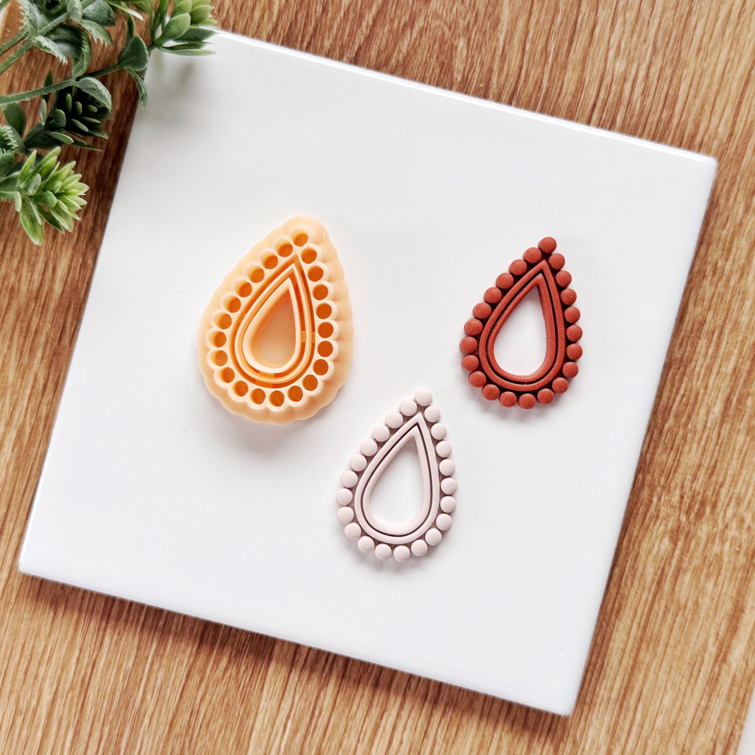 Beaded Teardrop Clay Cutter - Geometric Statement Jewelry Tool