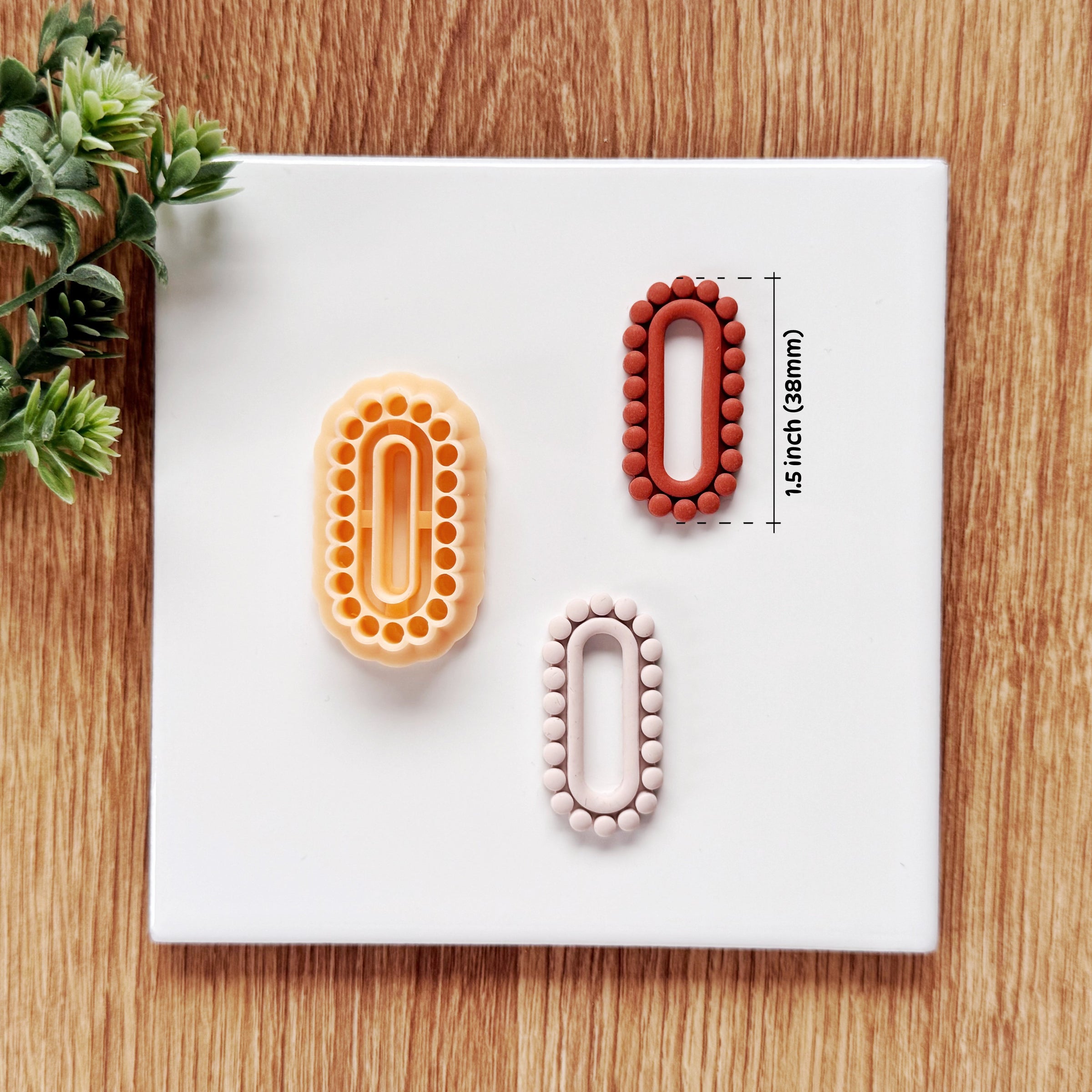 Beaded Capsule Clay Cutter - Modern Pill Shape Jewelry Tool
