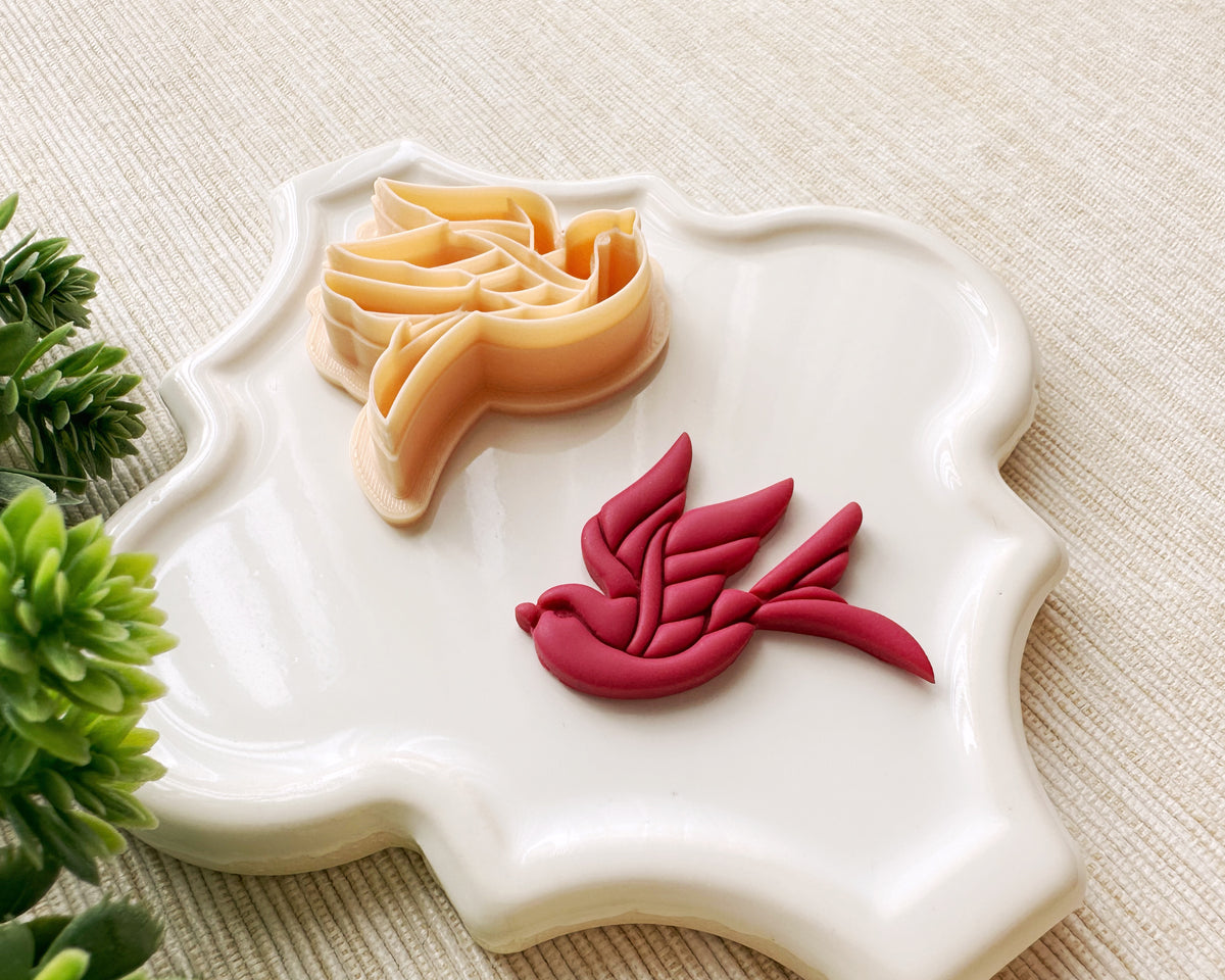 Embossing Bird / Sparrow Spring Clay Cutter - Spring 2023