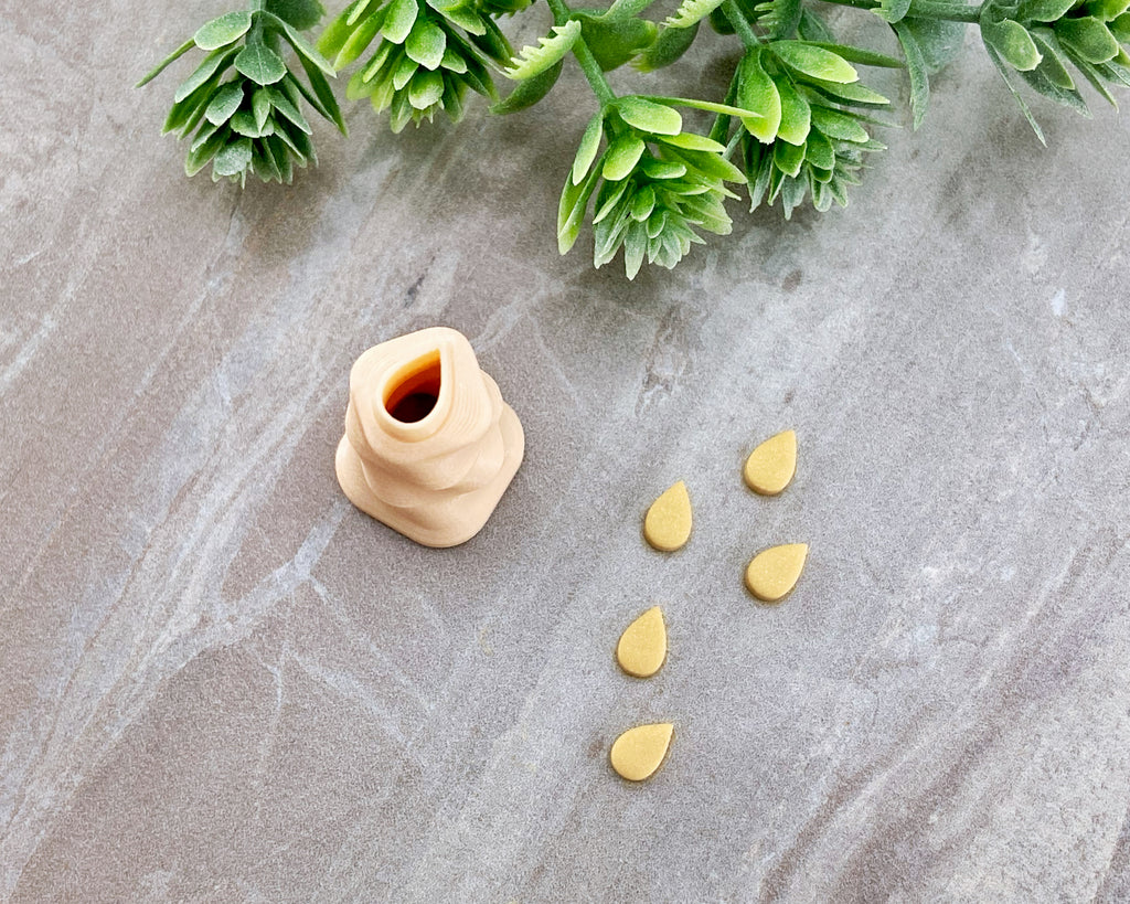 Teardrop Micro Clay Cutter – BabylonCutters