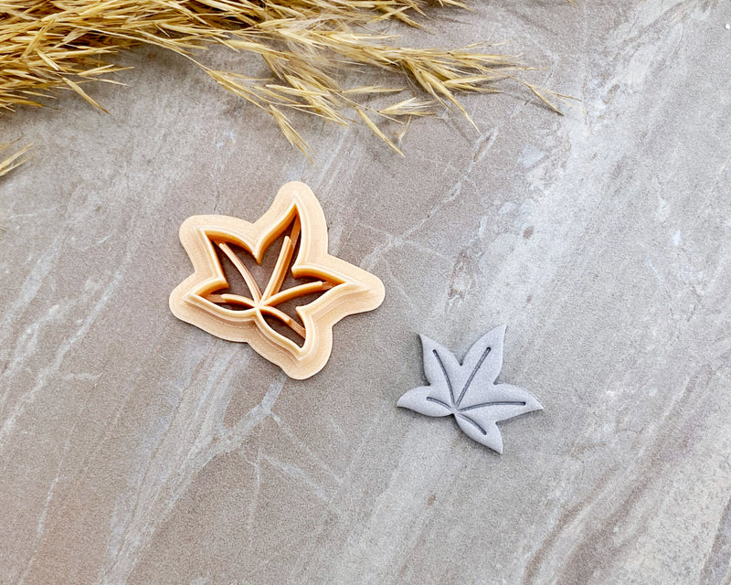 Maple-Style Leaf Clay Cutter – Fall & Halloween Earring Maker