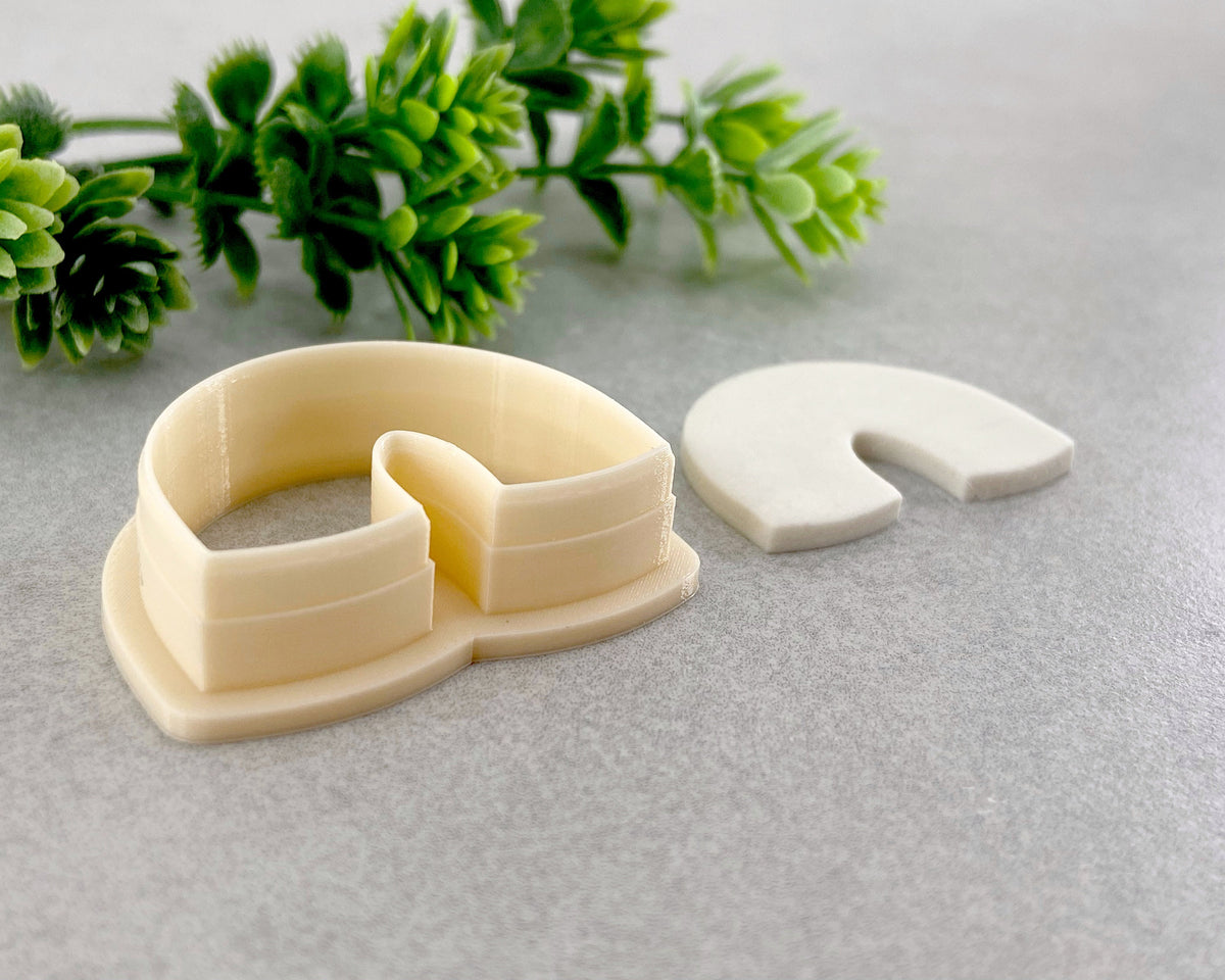 Short Chunky Arch Clay Cutter - BabylonCutters