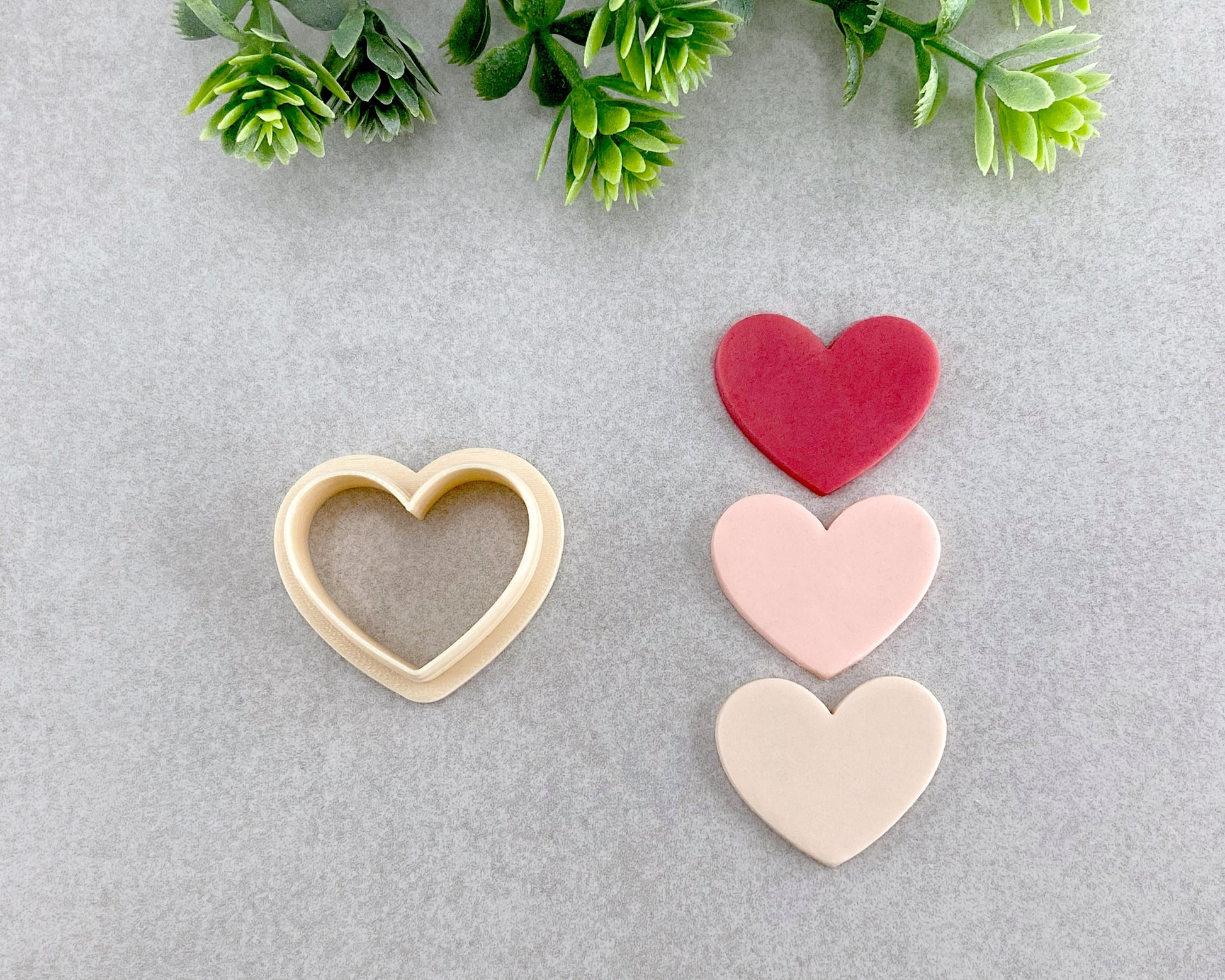 Pointy Hearts Valentine's Day Clay Cutters – BabylonCutters