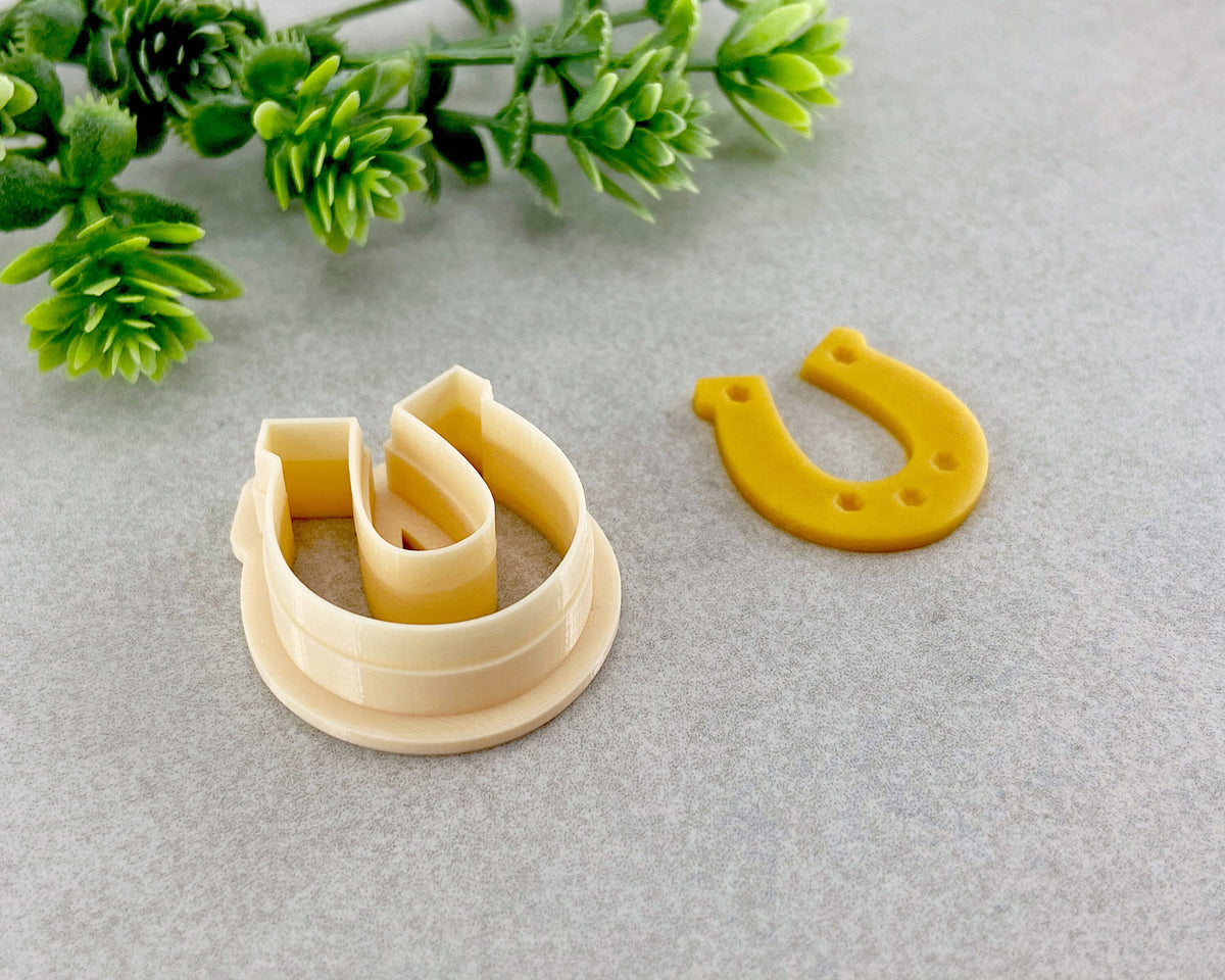 St Patrick's Day Horseshoe Clay Cutter - BabylonCutters