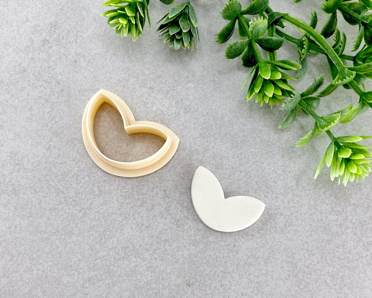 Two Leaves Spring Clay Cutter - BabylonCutters