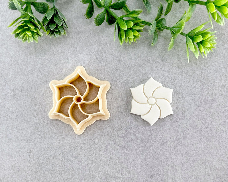 Pointy Flowers Spring Clay Cutter Set of 2 - BabylonCutters